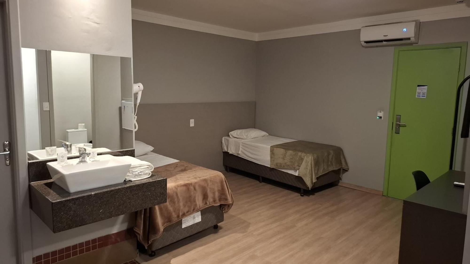 Hotel Primeinn 坎皮纳斯 外观 照片
